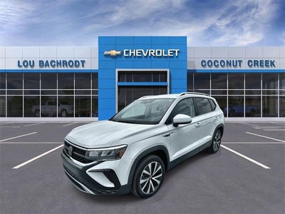 2024 Volkswagen Taos SE