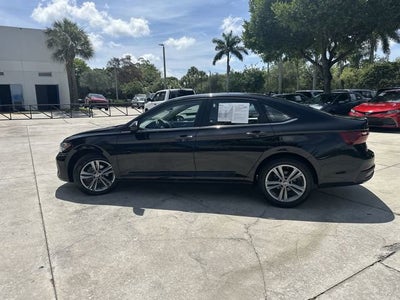 2024 Volkswagen Jetta SE