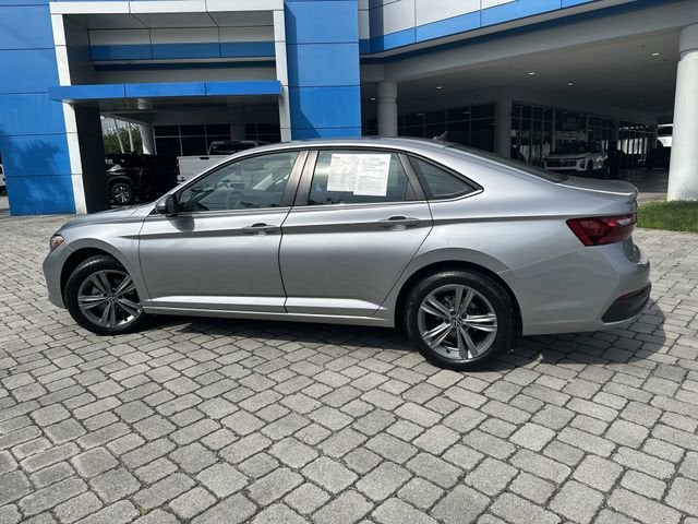2024 Volkswagen Jetta SE