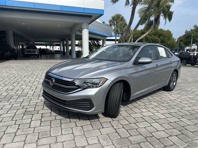 2024 Volkswagen Jetta SE
