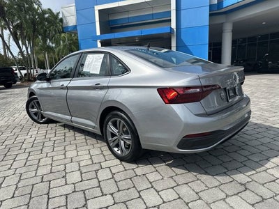 2024 Volkswagen Jetta SE