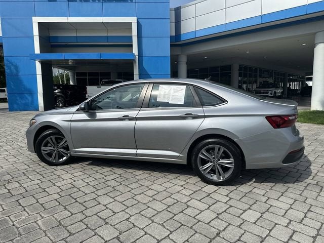 2024 Volkswagen Jetta SE