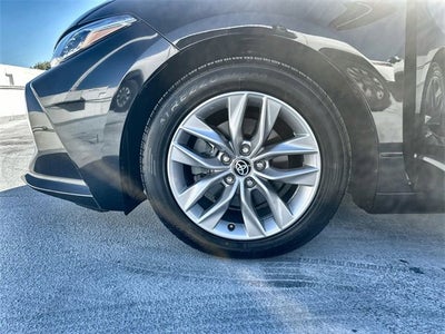 2022 Toyota Avalon XLE