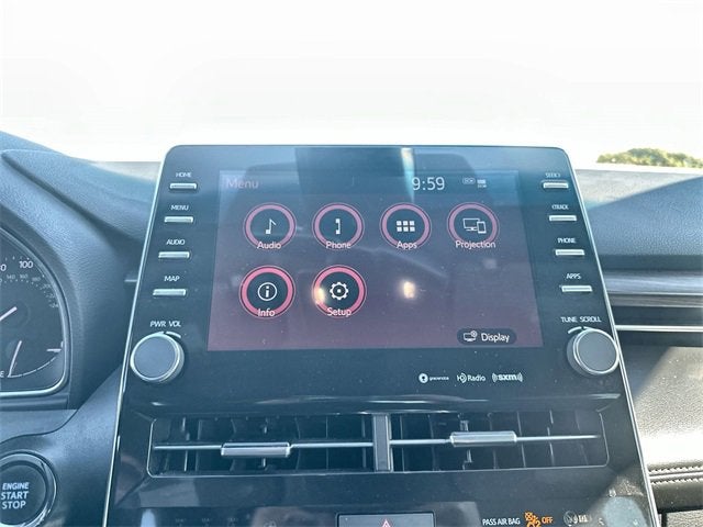 2022 Toyota Avalon XLE