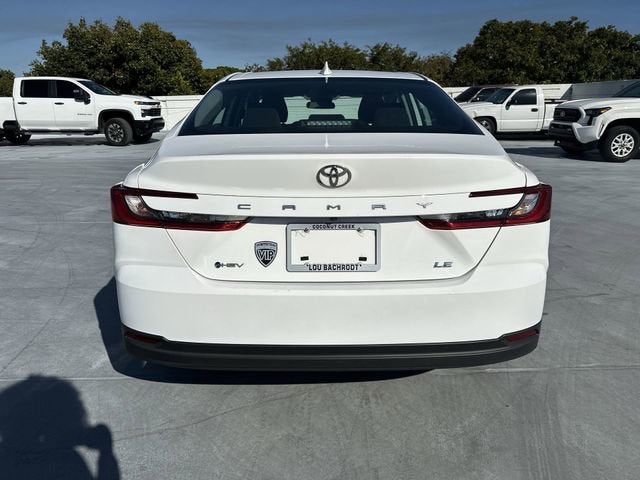 2025 Toyota Camry LE