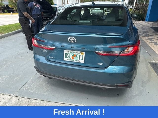 2025 Toyota Camry LE