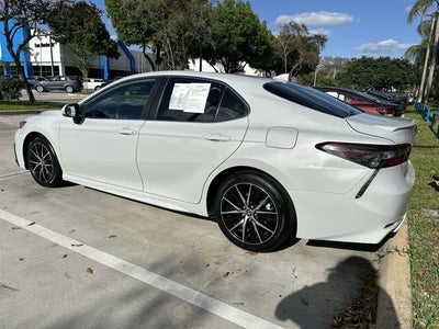 2024 Toyota Camry SE