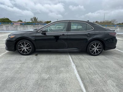 2023 Toyota Camry SE