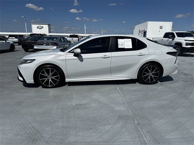 2023 Toyota Camry SE