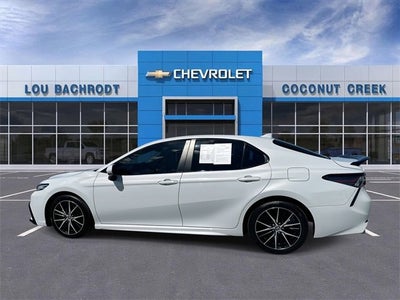 2023 Toyota Camry SE