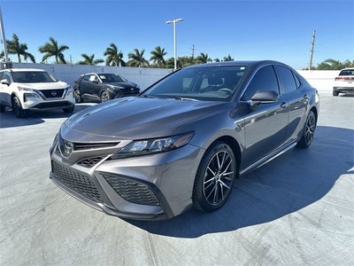 2023 Toyota Camry SE