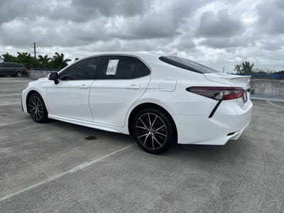 2023 Toyota Camry SE