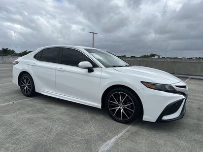 2023 Toyota Camry SE