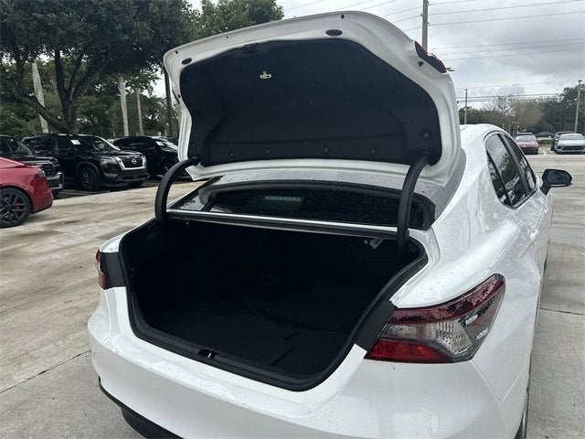 2021 Toyota Camry Hybrid LE