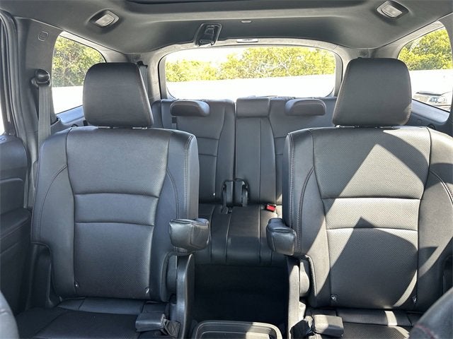 2021 Honda Pilot Black Edition