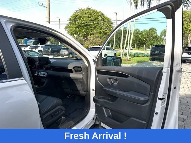 2023 Honda Pilot EX-L 7 Passenger