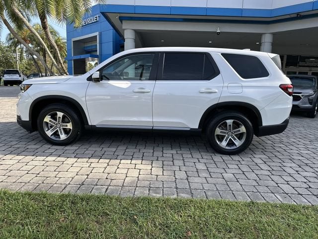 2023 Honda Pilot EX-L 7 Passenger