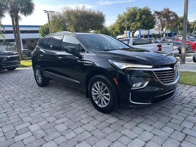 2023 Buick Enclave Essence