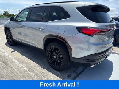 2025 Buick Enclave Sport Touring