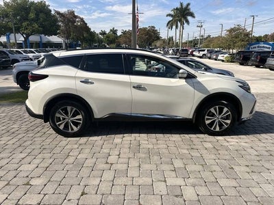 2022 Nissan Murano SV