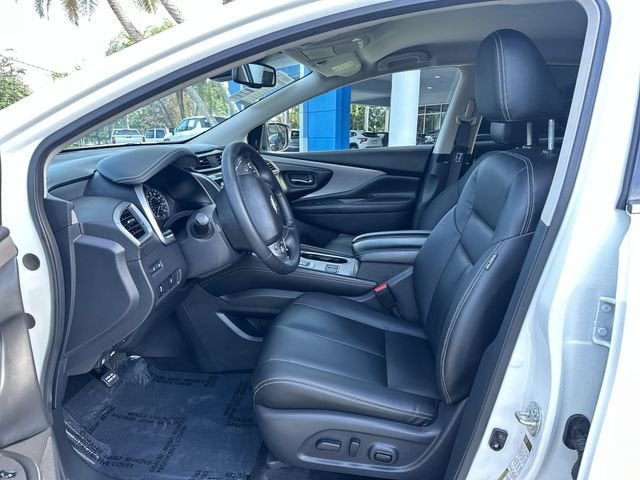 2022 Nissan Murano SV