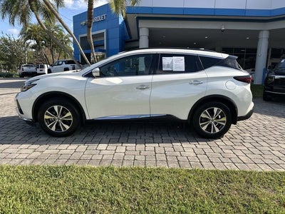 2022 Nissan Murano SV