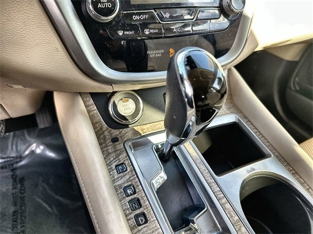 2023 Nissan Murano SL