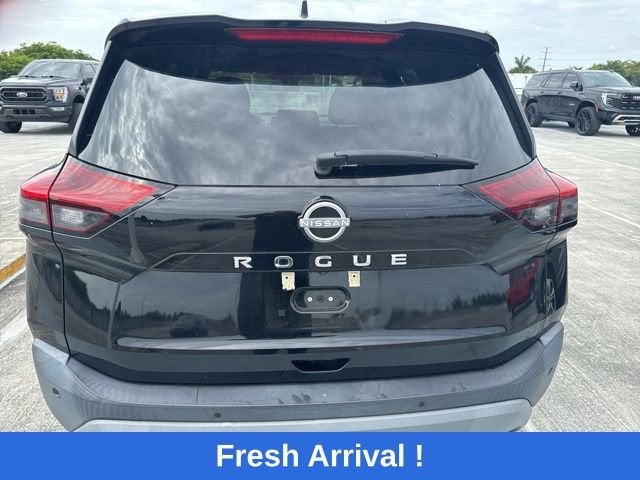 2022 Nissan Rogue S
