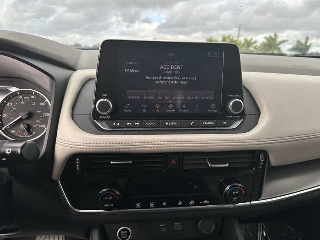 2022 Nissan Rogue SV