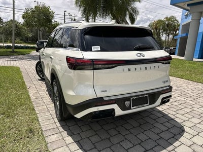 2023 INFINITI QX60 LUXE