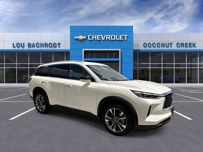 2023 INFINITI QX60 LUXE