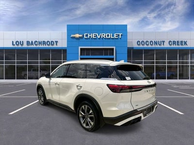 2023 INFINITI QX60 LUXE