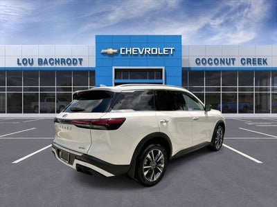 2023 INFINITI QX60 LUXE