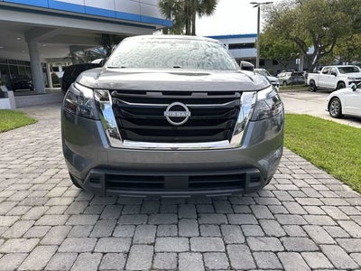 2024 Nissan Pathfinder S