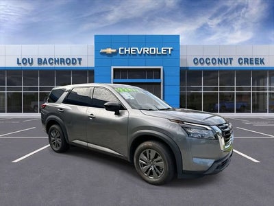 2024 Nissan Pathfinder S