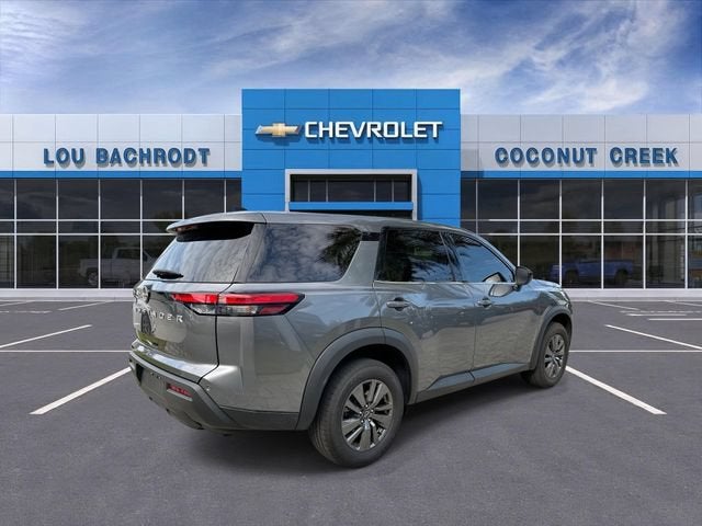 2024 Nissan Pathfinder S