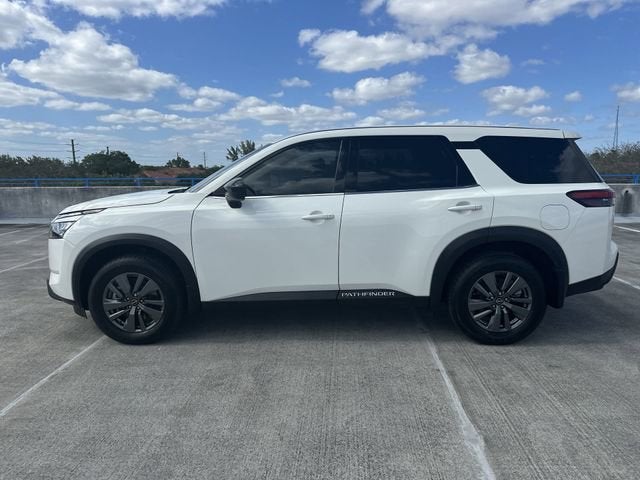 2024 Nissan Pathfinder S