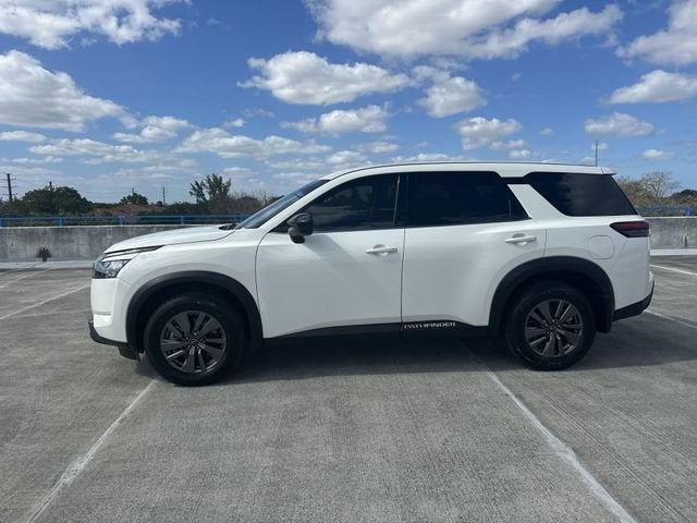 2024 Nissan Pathfinder S