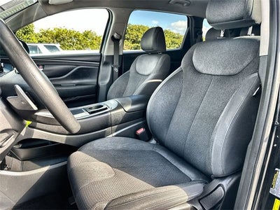 2022 Hyundai Santa Fe SE