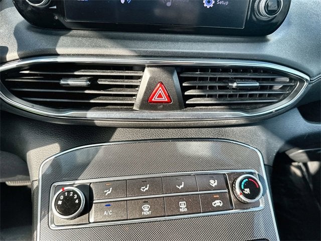 2022 Hyundai Santa Fe SE