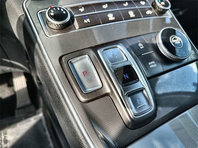 2022 Hyundai Santa Fe SE