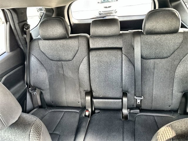 2022 Hyundai Santa Fe SE