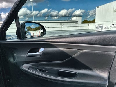 2022 Hyundai Santa Fe SE