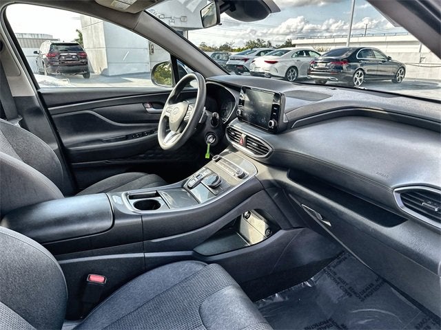 2022 Hyundai Santa Fe SE