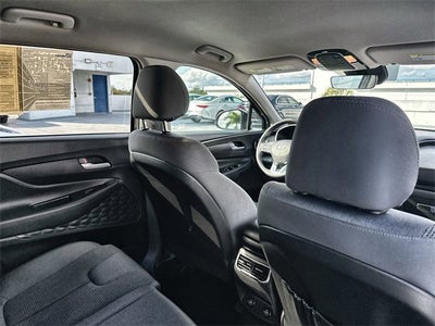 2022 Hyundai Santa Fe SE