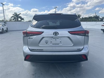 2022 Toyota Highlander XLE