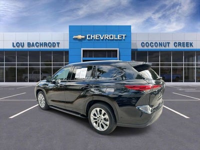 2023 Toyota Highlander L