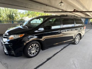 2020 Toyota Sienna XLE Auto Access Seat