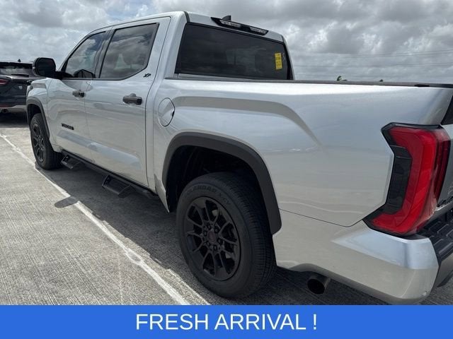2022 Toyota Tundra 4WD SR5