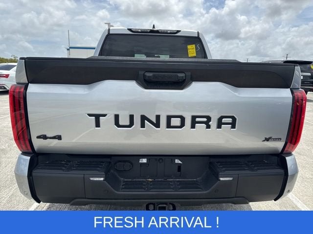 2022 Toyota Tundra 4WD SR5